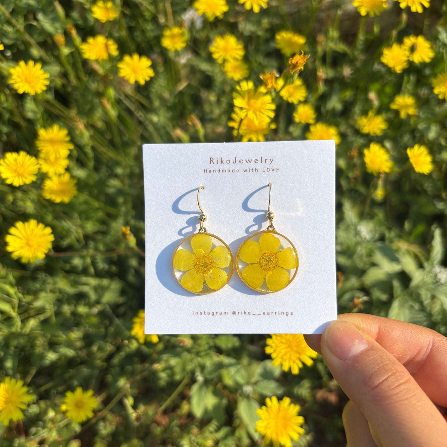 Buttercup flowers round shaped earrings