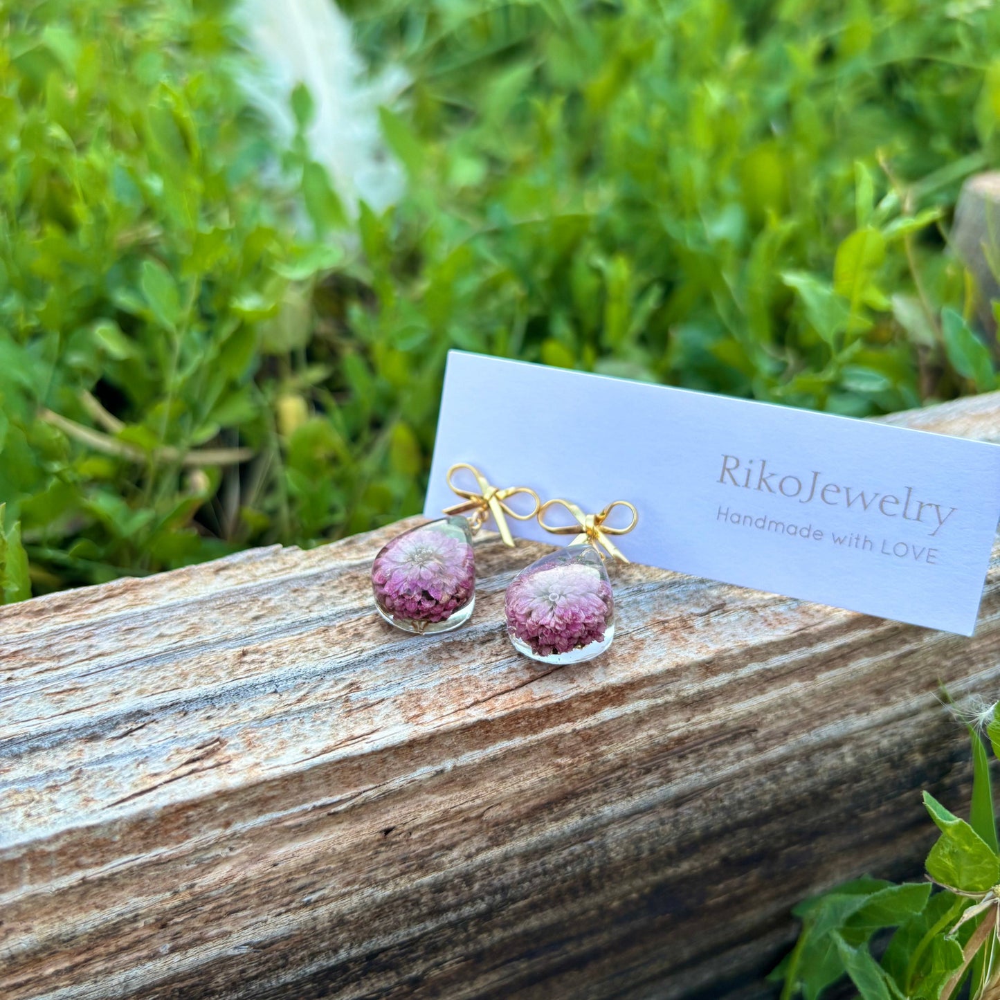 Ribbon purple chrysanthemum mini teardrop earrings