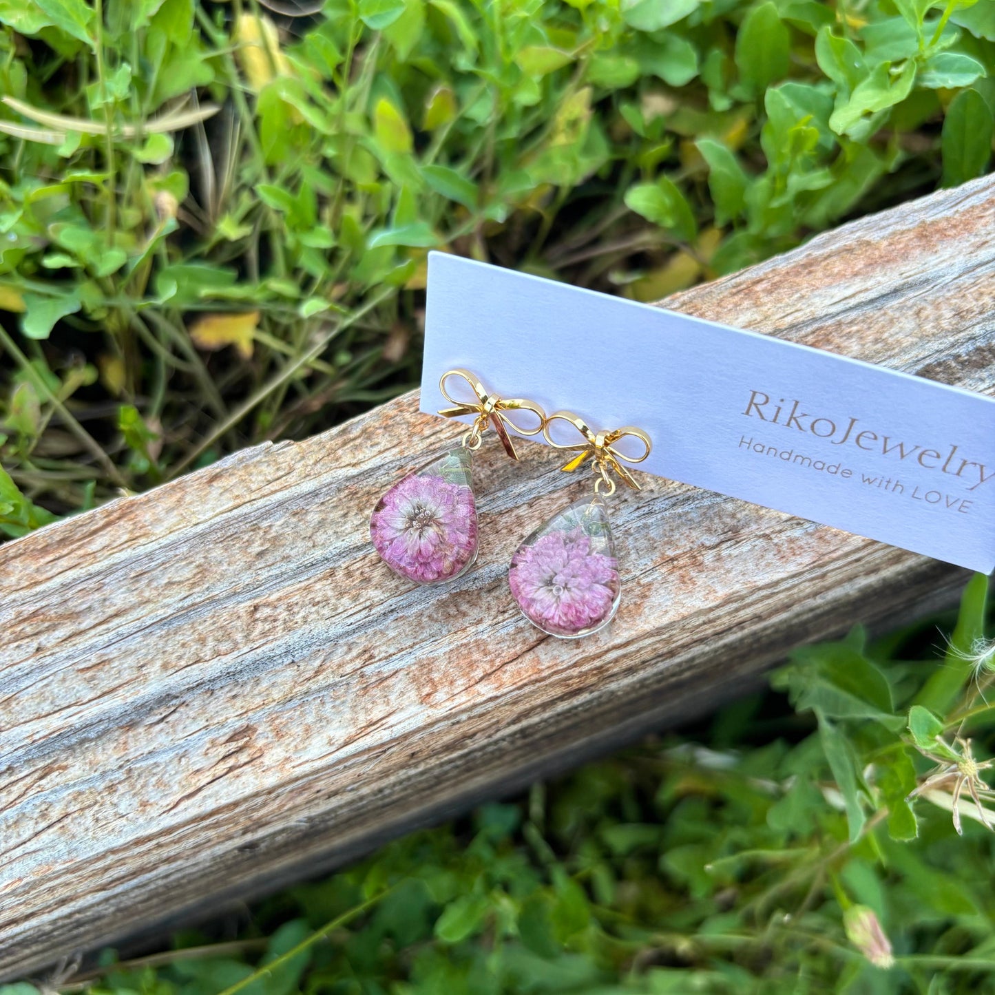 Ribbon purple chrysanthemum mini teardrop earrings