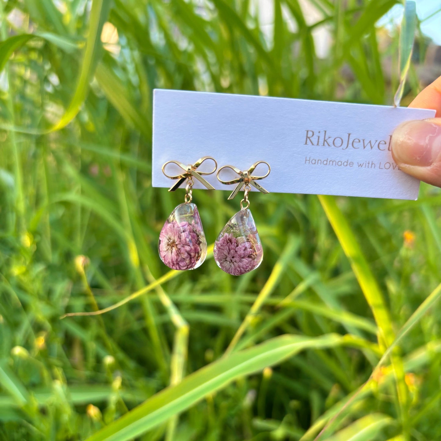 Ribbon purple chrysanthemum mini teardrop earrings