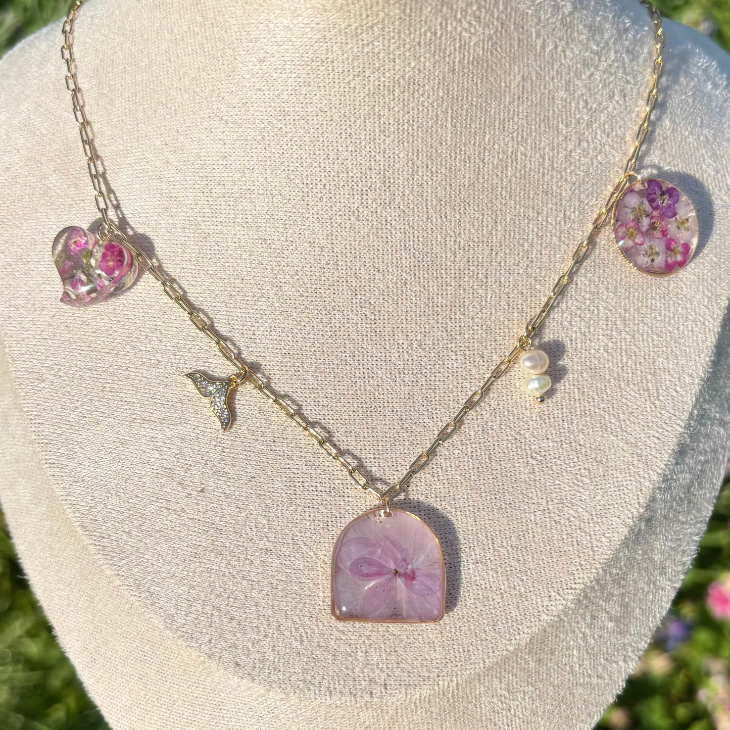 Pink flower garden charms necklace