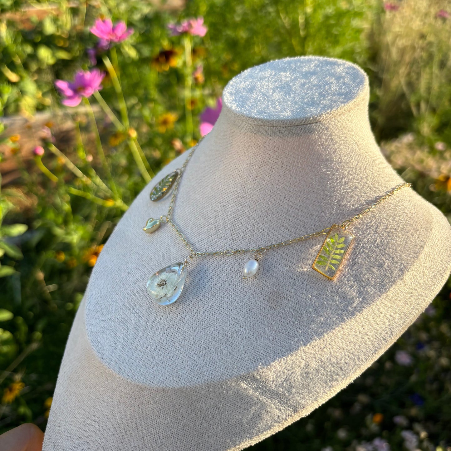 Pearl flower garden Charms necklace