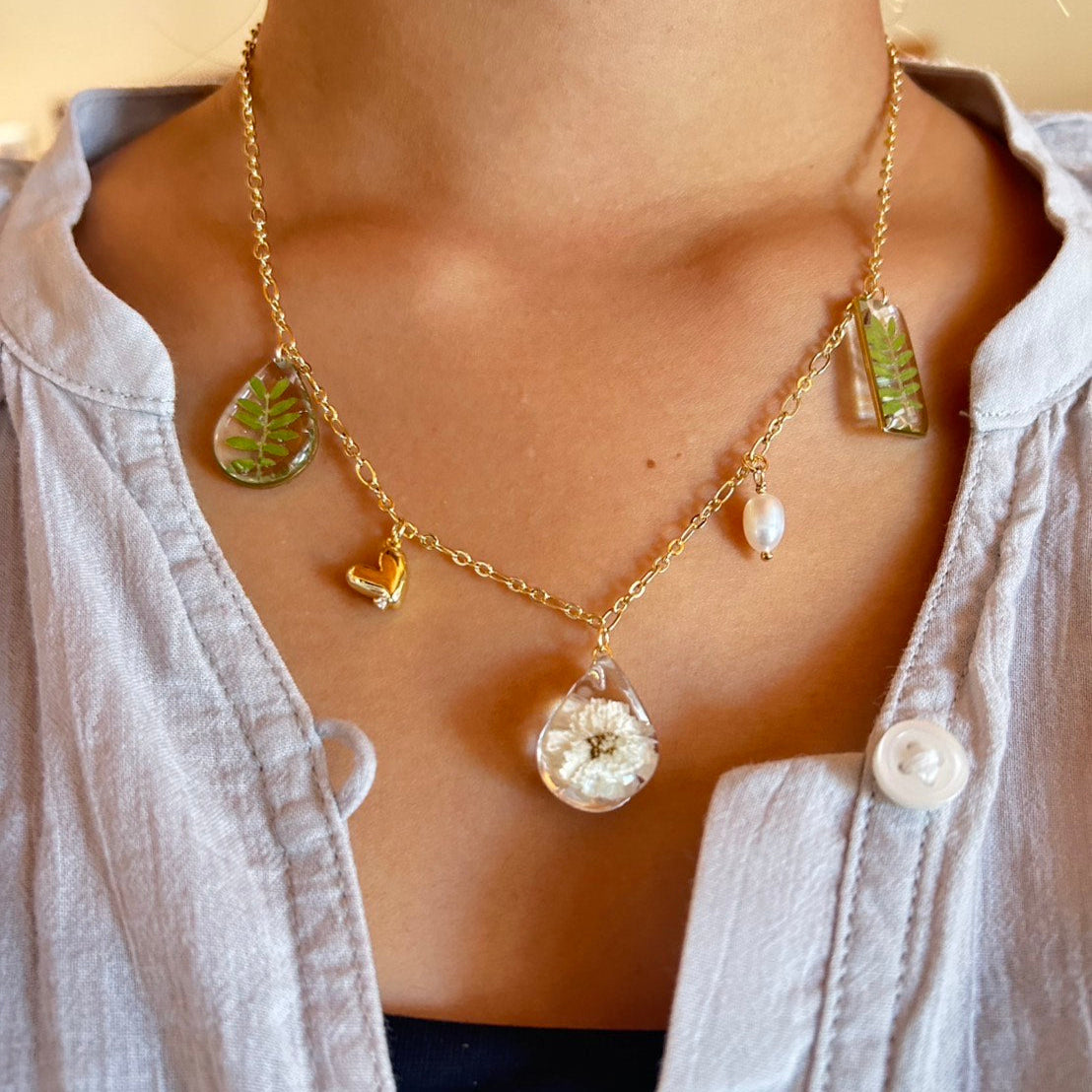 Pearl flower garden Charms necklace