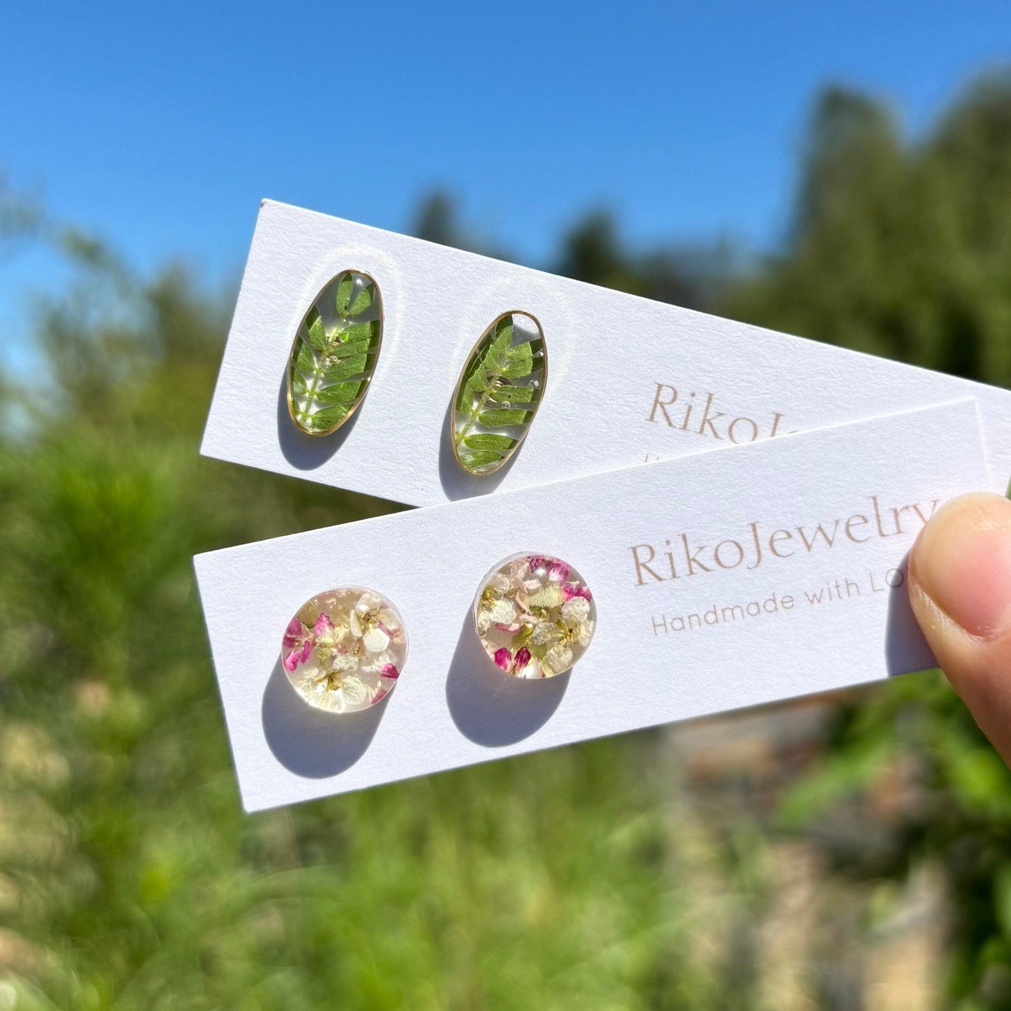 Mini green leaf stud earrings