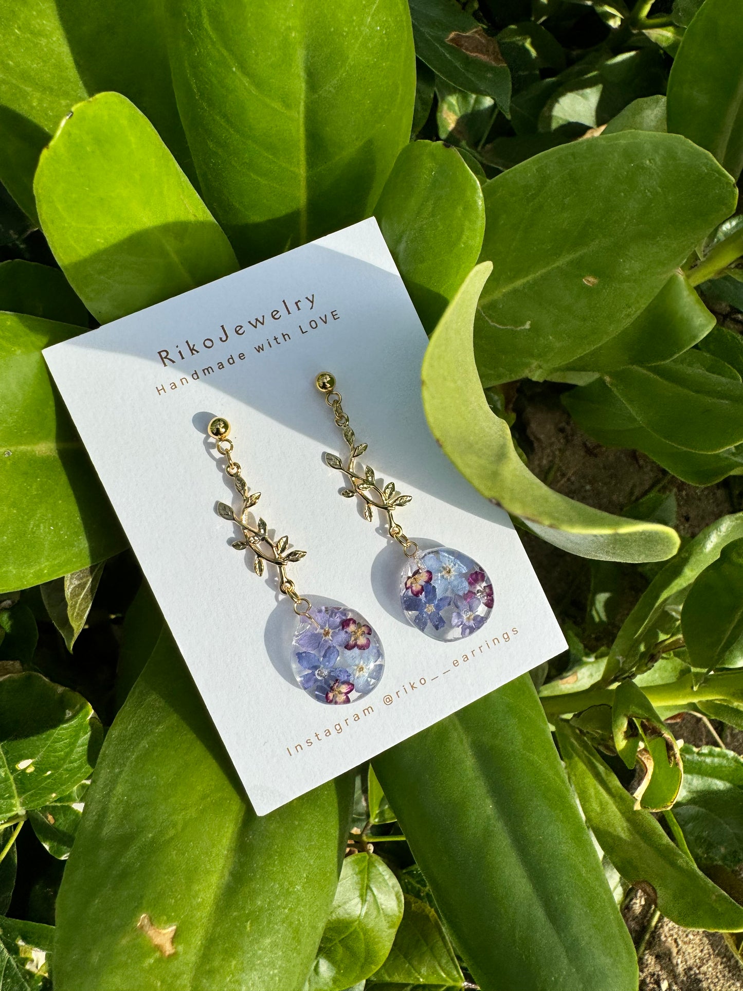 Forget me nots and alyssum earrings